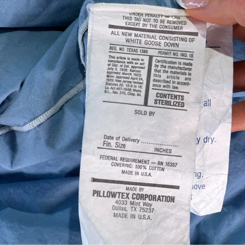 Pillowtex Blue Goose Down Box Quilt Comforter Queen
